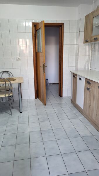 Metrou Stefan cel Mare, Barbu Vacarescu,